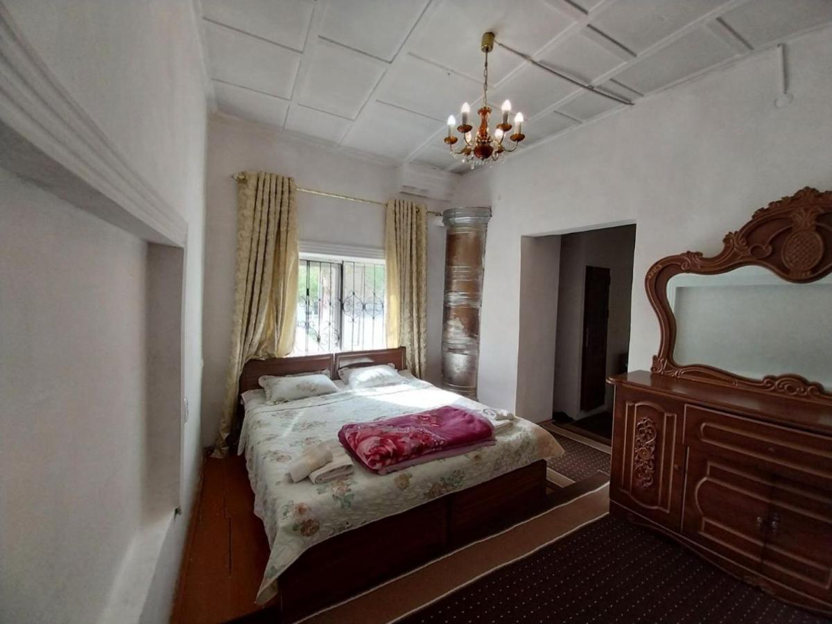 Fayz Guest House سمرقند الغرفة الصورة