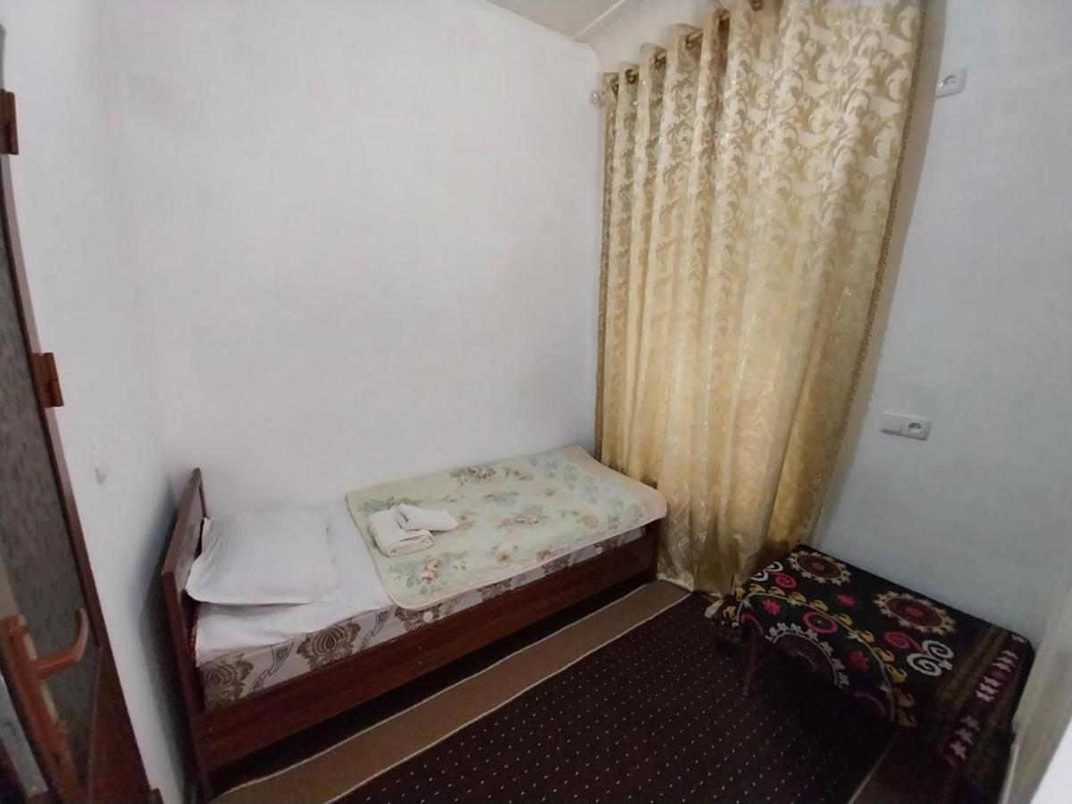 Fayz Guest House سمرقند الغرفة الصورة